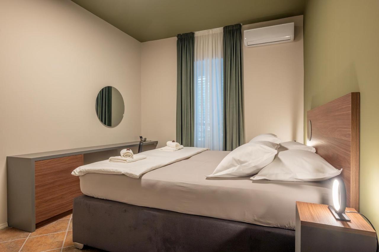 Green, Deluxe Two Bedroom Suite 斯普利特 外观 照片