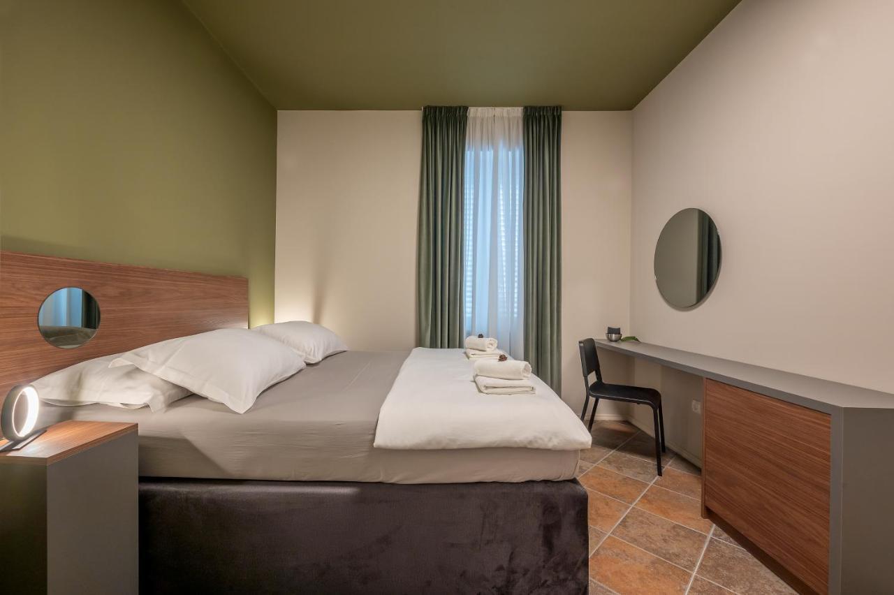 Green, Deluxe Two Bedroom Suite 斯普利特 外观 照片